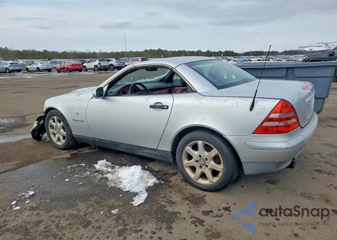 1998 Mercedes-Benz Slk 230 Kompressor из США, поврежденный, VIN WDBKK47F4WF069699